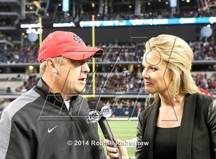 Thumbnail 3 in Cedar Hill vs. Katy (UIL 6A Division 2 Final) photogallery.