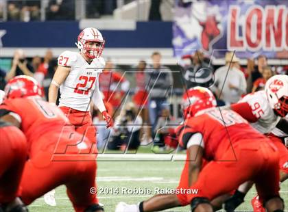 Thumbnail 3 in Cedar Hill vs. Katy (UIL 6A Division 2 Final) photogallery.
