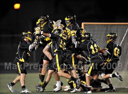 Thumbnail 2 in Corona del Mar vs. Foothill (Orange County CIF D1 Final) photogallery.