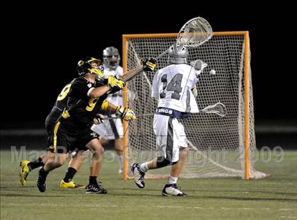 Thumbnail 2 in Corona del Mar vs. Foothill (Orange County CIF D1 Final) photogallery.