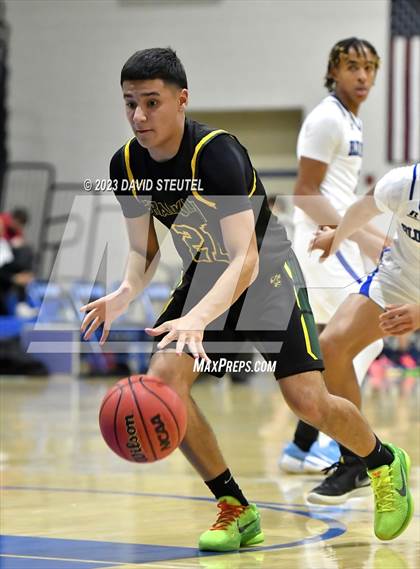 Thumbnail 1 in Franklin vs. Davis (Les Curry Invitational) photogallery.