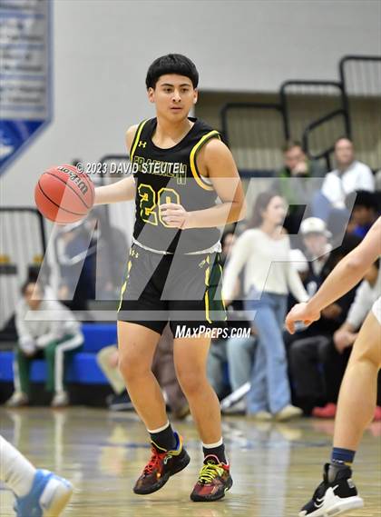 Thumbnail 3 in Franklin vs. Davis (Les Curry Invitational) photogallery.
