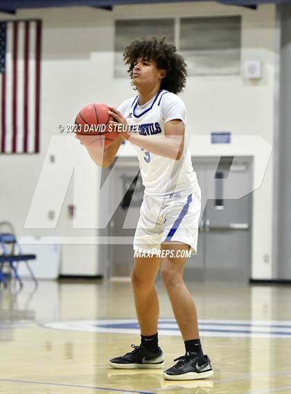 Thumbnail 2 in Franklin vs. Davis (Les Curry Invitational) photogallery.