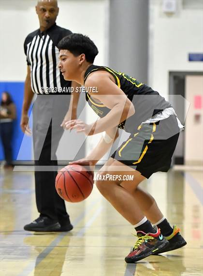 Thumbnail 2 in Franklin vs. Davis (Les Curry Invitational) photogallery.