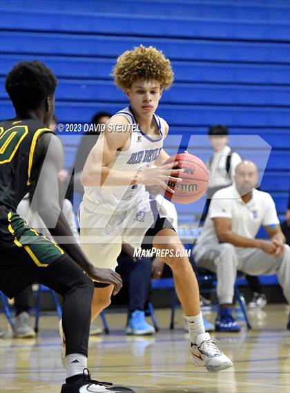 Thumbnail 2 in Franklin vs. Davis (Les Curry Invitational) photogallery.