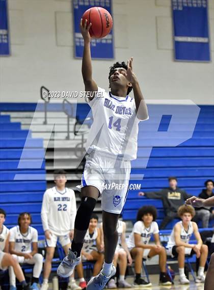 Thumbnail 3 in Franklin vs. Davis (Les Curry Invitational) photogallery.