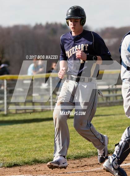 Thumbnail 3 in Burrell @ Freeport photogallery.