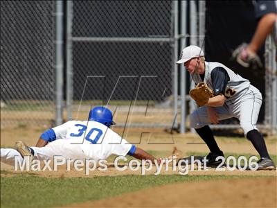 Thumbnail 3 in Culver City vs. Serra-San Diego (56th Annual Lions Invitational) photogallery.