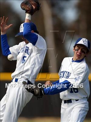 Thumbnail 3 in Culver City vs. Serra-San Diego (56th Annual Lions Invitational) photogallery.