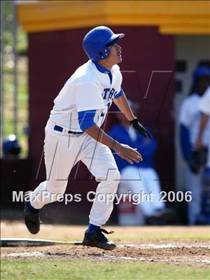 Thumbnail 3 in Culver City vs. Serra-San Diego (56th Annual Lions Invitational) photogallery.