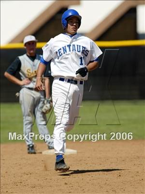 Thumbnail 3 in Culver City vs. Serra-San Diego (56th Annual Lions Invitational) photogallery.