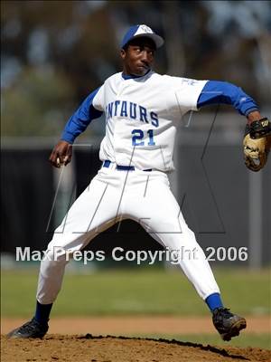 Thumbnail 1 in Culver City vs. Serra-San Diego (56th Annual Lions Invitational) photogallery.