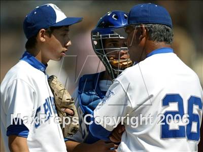 Thumbnail 3 in Culver City vs. Serra-San Diego (56th Annual Lions Invitational) photogallery.