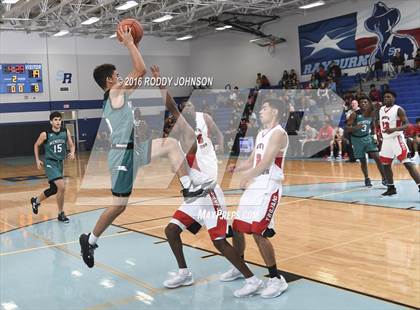 Thumbnail 2 in South Houston vs. Pasadena Memorial (McDonald's Texas Invitational) photogallery.