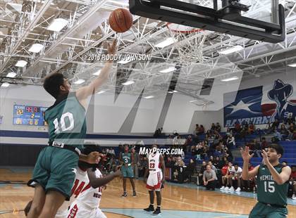 Thumbnail 3 in South Houston vs. Pasadena Memorial (McDonald's Texas Invitational) photogallery.