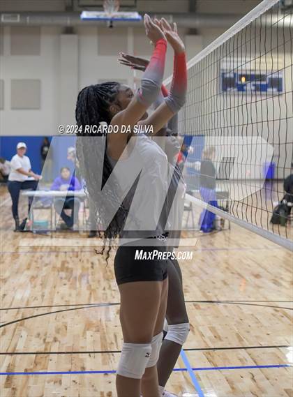 Thumbnail 3 in Boling vs Cypress Lakes (Needville Tournament) photogallery.