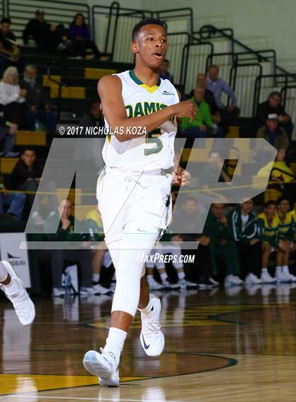 Thumbnail 1 in Damien vs. Moreau Catholic (The Classic at Damien) photogallery.