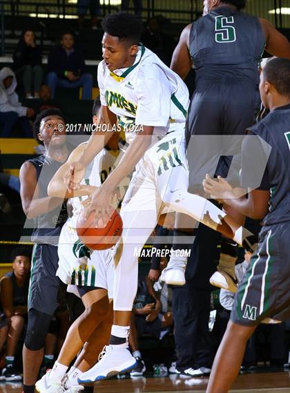 Thumbnail 3 in Damien vs. Moreau Catholic (The Classic at Damien) photogallery.
