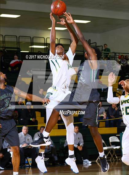 Thumbnail 1 in Damien vs. Moreau Catholic (The Classic at Damien) photogallery.