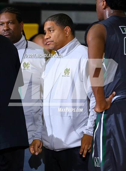 Thumbnail 2 in Damien vs. Moreau Catholic (The Classic at Damien) photogallery.