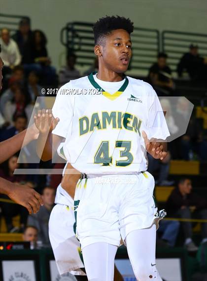 Thumbnail 2 in Damien vs. Moreau Catholic (The Classic at Damien) photogallery.