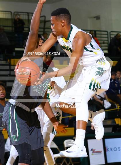 Thumbnail 3 in Damien vs. Moreau Catholic (The Classic at Damien) photogallery.