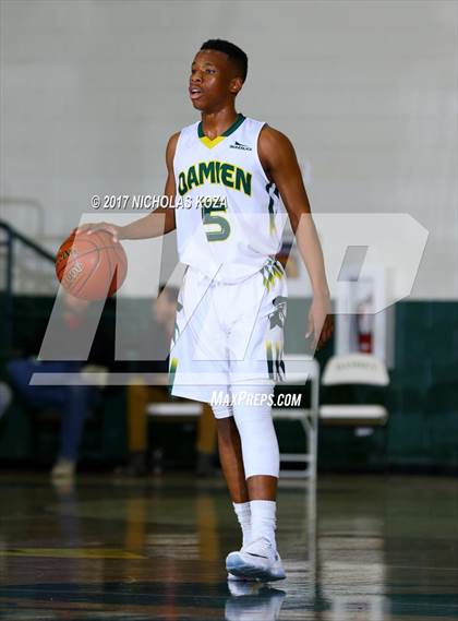 Thumbnail 3 in Damien vs. Moreau Catholic (The Classic at Damien) photogallery.