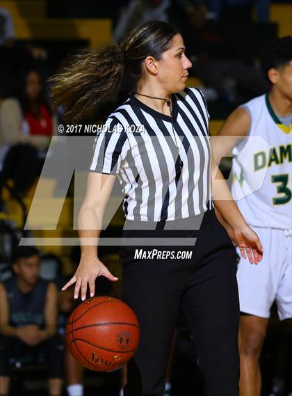 Thumbnail 1 in Damien vs. Moreau Catholic (The Classic at Damien) photogallery.
