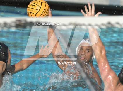 Thumbnail 3 in Stevenson vs. Los Osos (S&R Tournament) photogallery.