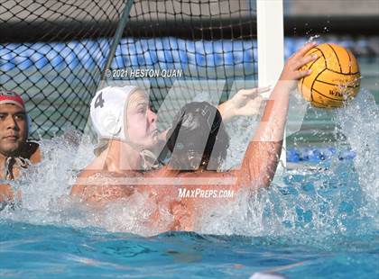 Thumbnail 3 in Stevenson vs. Los Osos (S&R Tournament) photogallery.