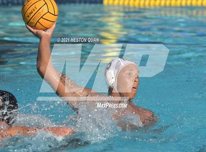 Thumbnail 2 in Stevenson vs. Los Osos (S&R Tournament) photogallery.