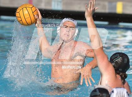 Thumbnail 2 in Stevenson vs. Los Osos (S&R Tournament) photogallery.