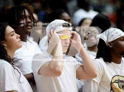 Thumbnail 2 in V.R. Eaton vs. Plano East (UIL Basketball 6A Regional Semifinal) photogallery.