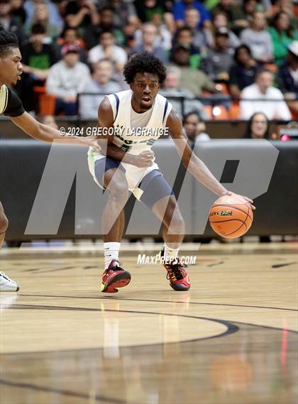 Thumbnail 3 in V.R. Eaton vs. Plano East (UIL Basketball 6A Regional Semifinal) photogallery.