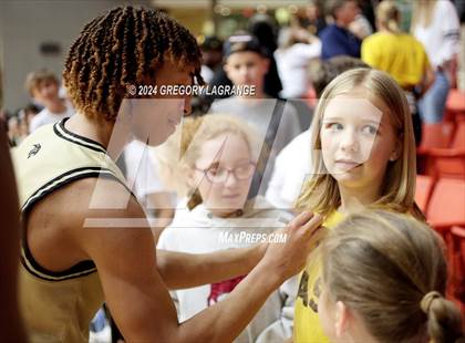 Thumbnail 1 in V.R. Eaton vs. Plano East (UIL Basketball 6A Regional Semifinal) photogallery.