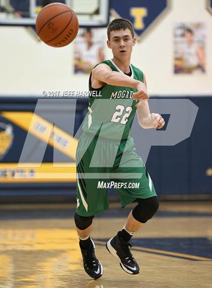 Thumbnail 1 in Mogadore @ Tallmadge photogallery.
