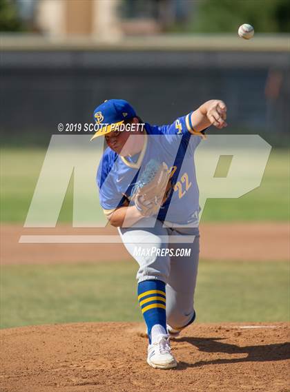 Thumbnail 1 in San Pasqual @ Escondido photogallery.