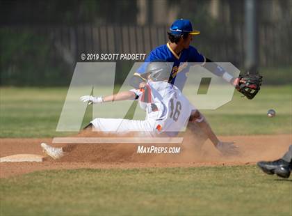 Thumbnail 1 in San Pasqual @ Escondido photogallery.