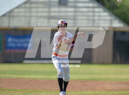 Thumbnail 3 in San Pasqual @ Escondido photogallery.
