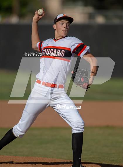 Thumbnail 3 in San Pasqual @ Escondido photogallery.