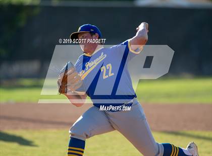Thumbnail 1 in San Pasqual @ Escondido photogallery.
