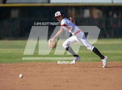 Thumbnail 1 in San Pasqual @ Escondido photogallery.