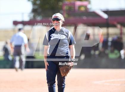 Thumbnail 3 in Mountain View vs. Valor Christian (CHSAA 4A Semi-Final) photogallery.