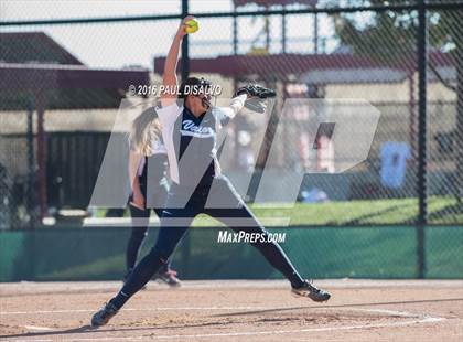 Thumbnail 2 in Mountain View vs. Valor Christian (CHSAA 4A Semi-Final) photogallery.