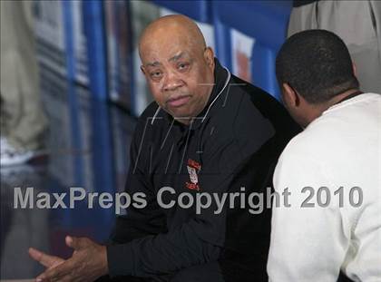 Thumbnail 1 in Port Chester vs Spring Valley (Section 1 Class A Semifinal) photogallery.
