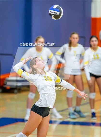 Thumbnail 3 in Newbury Park @ Westlake photogallery.