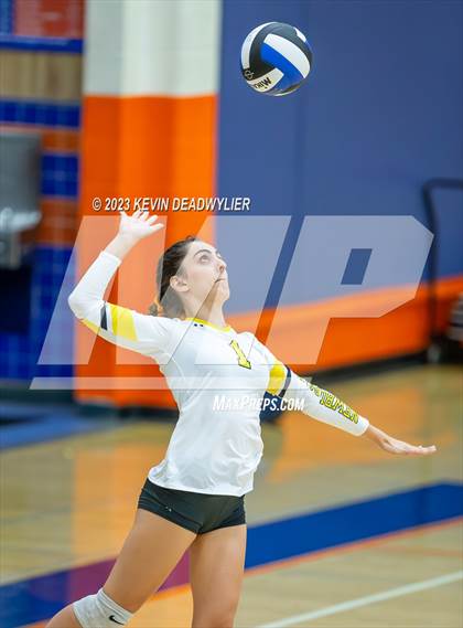 Thumbnail 2 in Newbury Park @ Westlake photogallery.