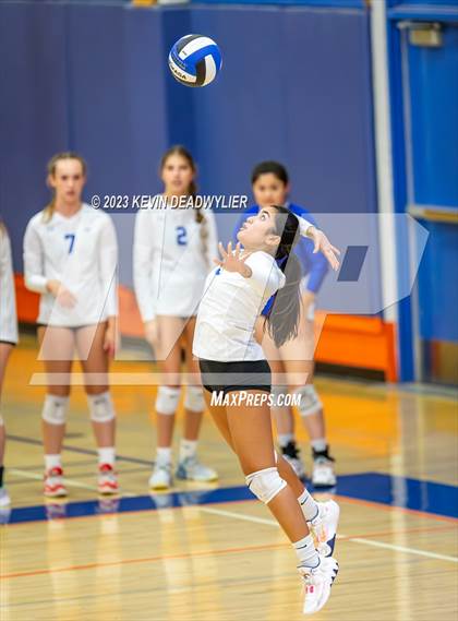 Thumbnail 3 in Newbury Park @ Westlake photogallery.