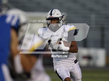 Thumbnail 1 in Cedar Cliff @ Lower Dauphin photogallery.