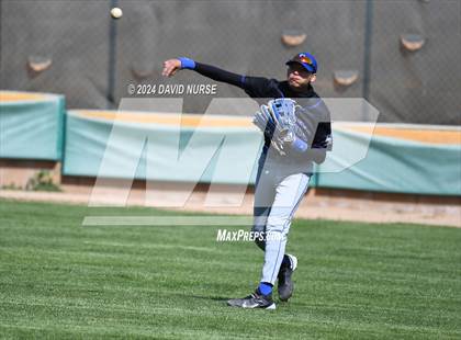 Thumbnail 2 in Desert Christian @ Vasquez photogallery.